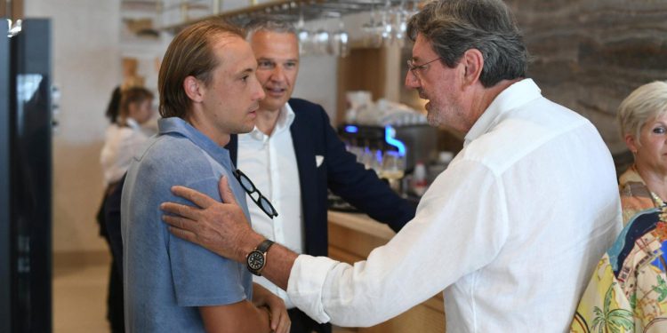 Bili smo kod Lovre Majera na njegovom najdražem zadarskom otoku: “Ovdje imam mir i slobodu”