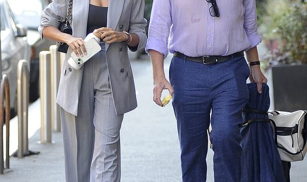 Boris Becker, 57 i njegova trudna supruga Lilian (35), prvi put su viđeni otkako su najavili da očekuju dijete dok se Tenis Pro priprema za doček svog petog djeteta