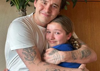 Brooklyn Beckham riskira da ošteti njegovu ‘blisku vezu’ sa sestrom Harper nakon što je eskalirala obiteljska feuda baca sjenu tijekom proslave 14. rođendana – i ostavlja svoje prisustvo u dvojbi