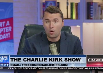 Charlie Kirk radi o lice nakon što je rekao da je “završio razgovor o Epsteinu,” tvrdi da je samo mislio na “jučer”