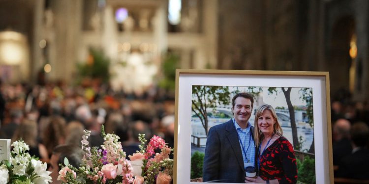 Čovjek optužen za ubojstvo bivšeg predsjednika kuće u Minnesoti, trebao bi biti na sudu nakon odgađanja