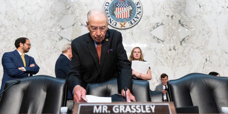 Deklasificirani dokument Russiagate izlaže Deep State Coverp – vrhunski američki senator – RT World News