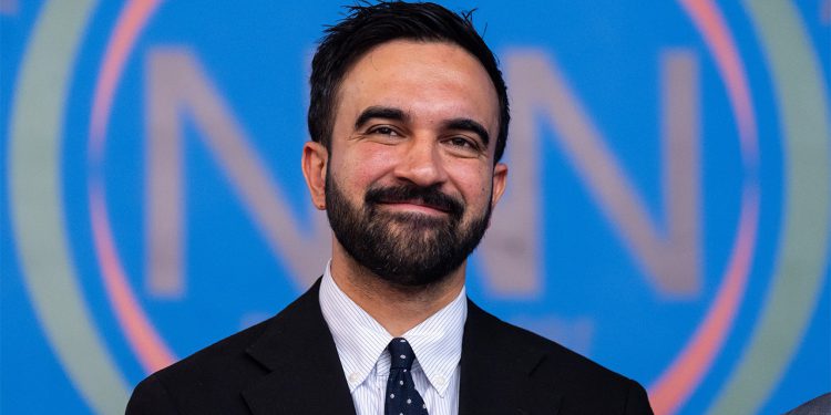 Demokratski socijalist Mamdani osvaja primarni gradonačelnika NYC -a s rekordnim glasovima