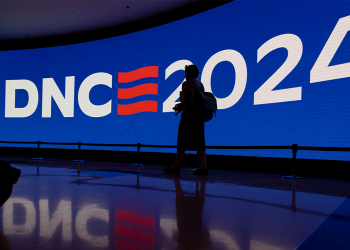 Dems se zalaže za borbu protiv ‘zuba i nokta’ u slučaju financiranja kampanje u Scotus