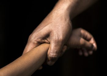 Deseci zarobljenika ubijenih u Nigeriji – RT Afrika