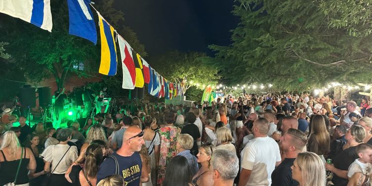 Deseta Fešta o’ teć’ skupila više od 10.000 eura za rekordnu Žmirinu bradu!