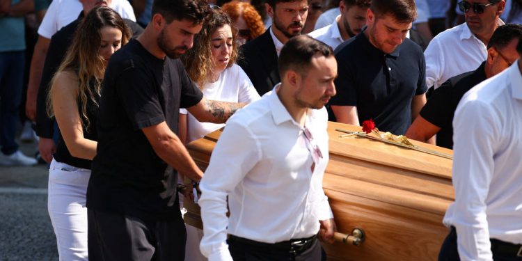 Digoona obitelj Diogo Jota pridružila se nogometne zvijezde za srčane pogrebne dane nakon automobilske nesreće