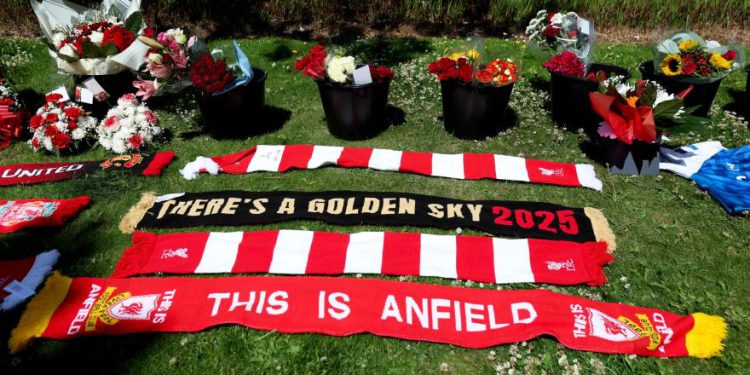 Diogo Jota, pokretna počast navijača izvan Anfielda