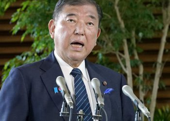 Dionice stabilne, jen pada nakon novih carina SAD-a