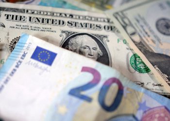 Dolar u usponu, cijene nafte klize, u fokusu kineski BDP