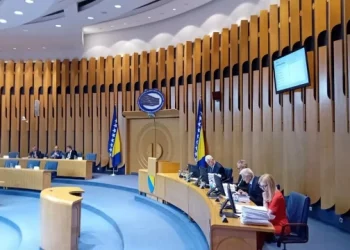 Dom naroda PS BiH usvojio prijedlog o ukidanju PDV-a na kruh, mlijeko, lijekove i obrazovnu opremu