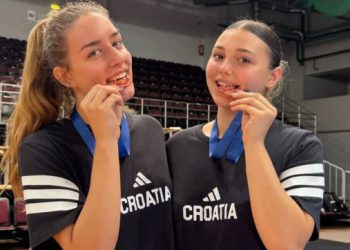 Dubrovkinje Andrea Milat i Una Majstorović osvojile broncu na Europskom prvenstvu do 18 godina!