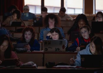 Dvostruki program u Kino Zoni – dobitnik Zlatne arene za najbolji studentski film “Grčke marelice” i španjolski horor “Proganjanje”