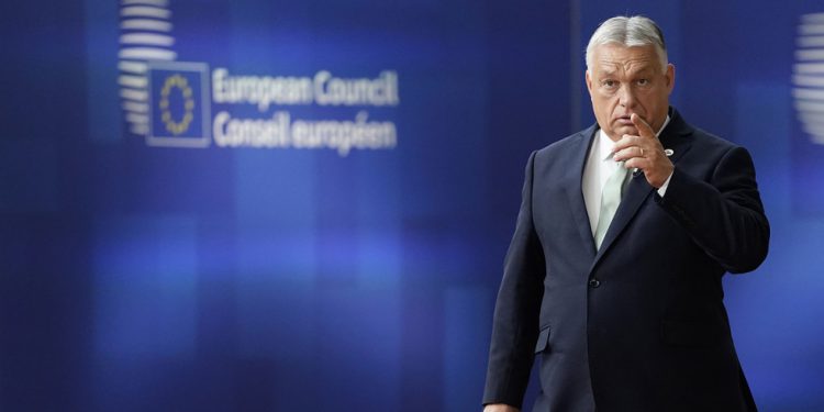 EU Nation Slams Bloc -ov ‘ratni proračun’ – RT World News