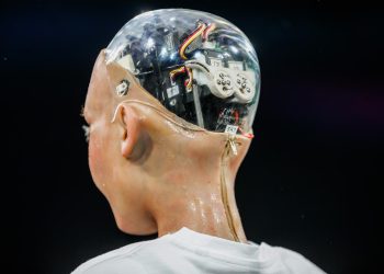 EU objavila kodeks za ChatGPT i slične AI modele: Tko ga potpiše, imat će prednost