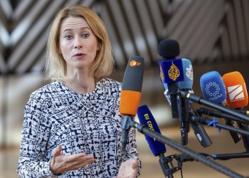 EU zahtijeva da plaćamo Ukrajinsko oružje – RT World News