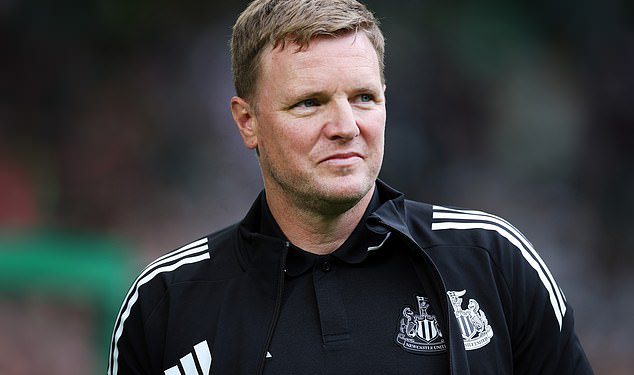 Eddie Howe prekida svoju tišinu o budućnosti Aleksandra Isaka nakon što je napadač ostao iz prvog predsezonskog prijateljskog u Newcastleu usred potrage Liverpoola