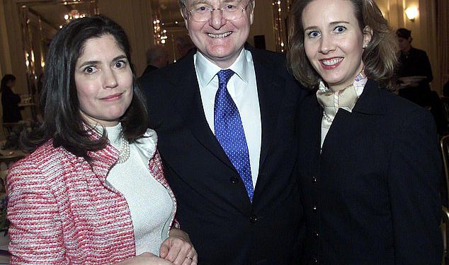 Eden Povjerljivo: ‘Četvrti čovjek’ u skandalu ‘Sextator’ u časopisu Spectator ostavlja zapanjujuću svotu u njegovoj volji