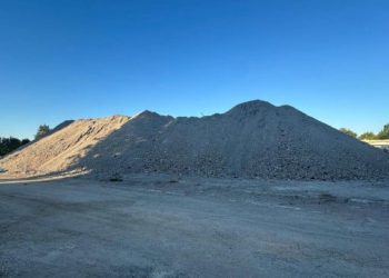 Ekološka prijetnja azbestnim otpadom u Čitluku, mještani potpisuju peticiju u strahu za zdravlje