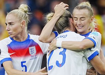 Engleska vs Španjolska – 2025. Ženski eur finale: Ocjena uživo i ažuriranja dok Alessia Russo povlači razinu Lionessesa nakon što je Mariona Caldentey stavila svjetske prvake ispred – Princ William gleda