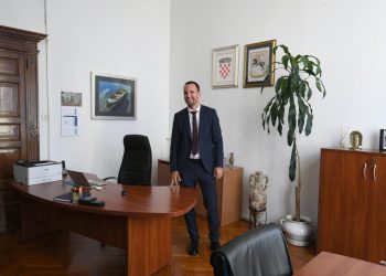 Erlić uputio poziv za prvom sjednicom novog Gradskog vijeća: “Vjerujem da ćemo do tog datuma imati postignut dogovor…”