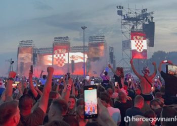 Europska komisija se na traženje novinara iz Hrvatske izjasnila o Thompsonovom koncertu