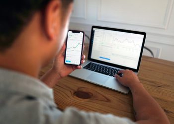 Europske burze pale, čekaju se Trumpove carine