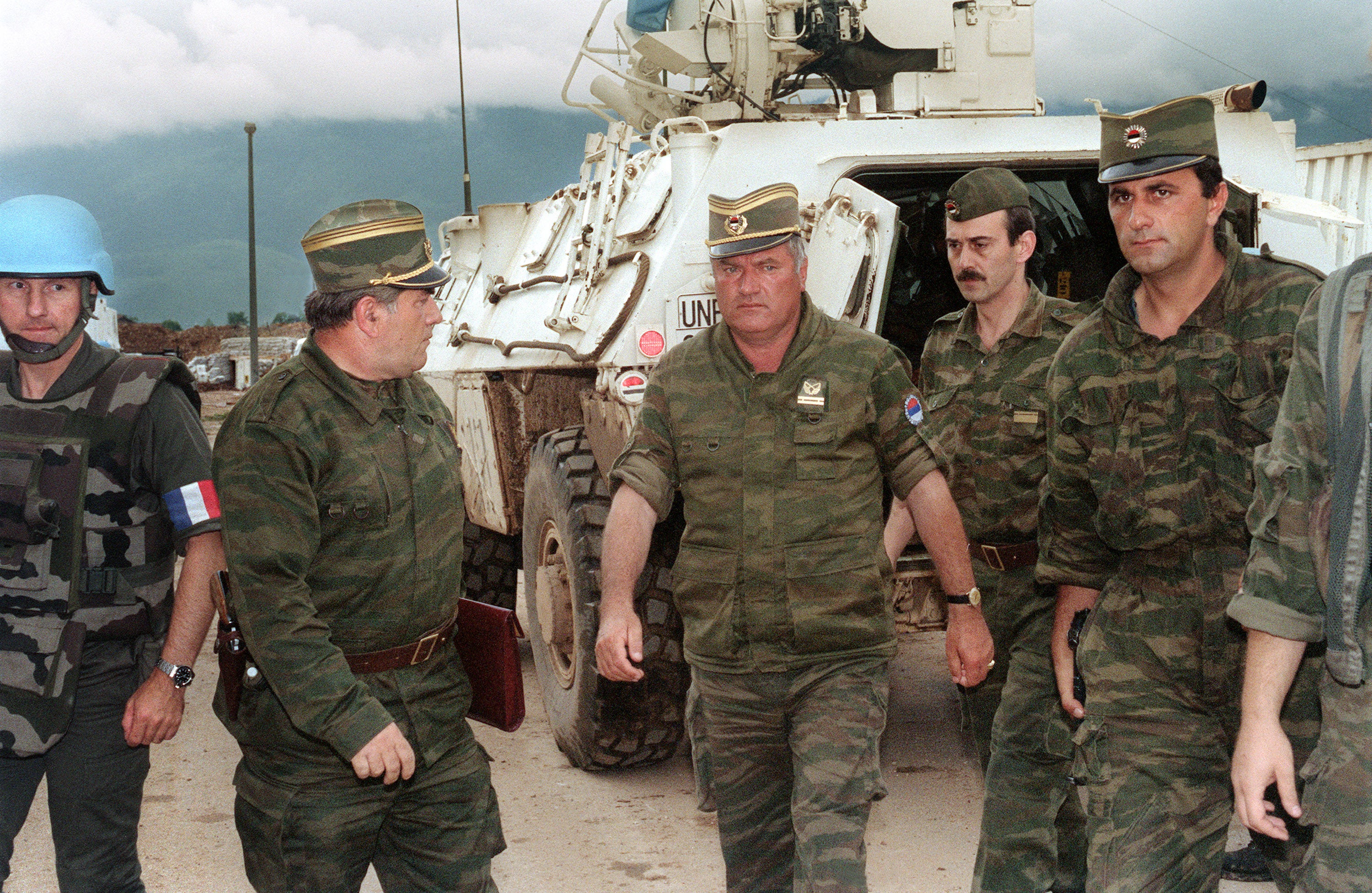 Ratno Mladic, Centri i 1993