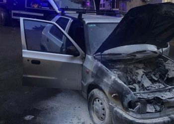 FOTO Požar na vozilu u mostarskom naselju