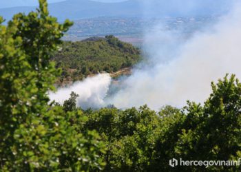 FOTO Veliki požar kod Stoca ugašen, opožareno 50 hektara područja