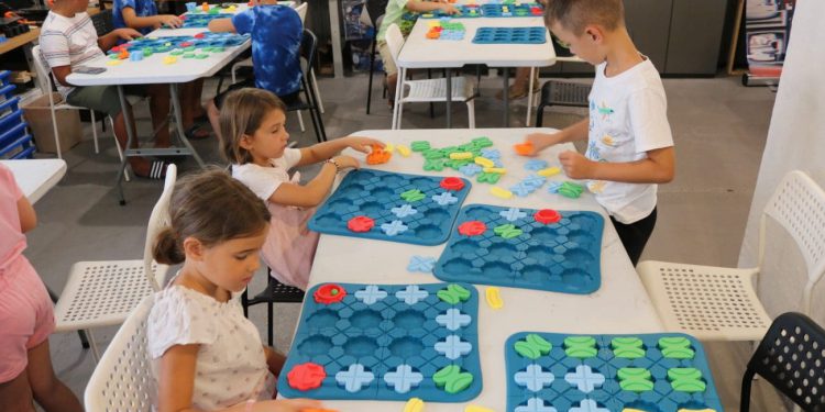 FOTOGALERIJA “Logički graditelji” razvijali vještine u sklopu STEM ljeta u ZTK