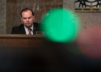 Fed predsjedatelj Jerome Powell Leatter Pismo lažno čini se da je republikanskom senatoru Trump-Powosting Republikan