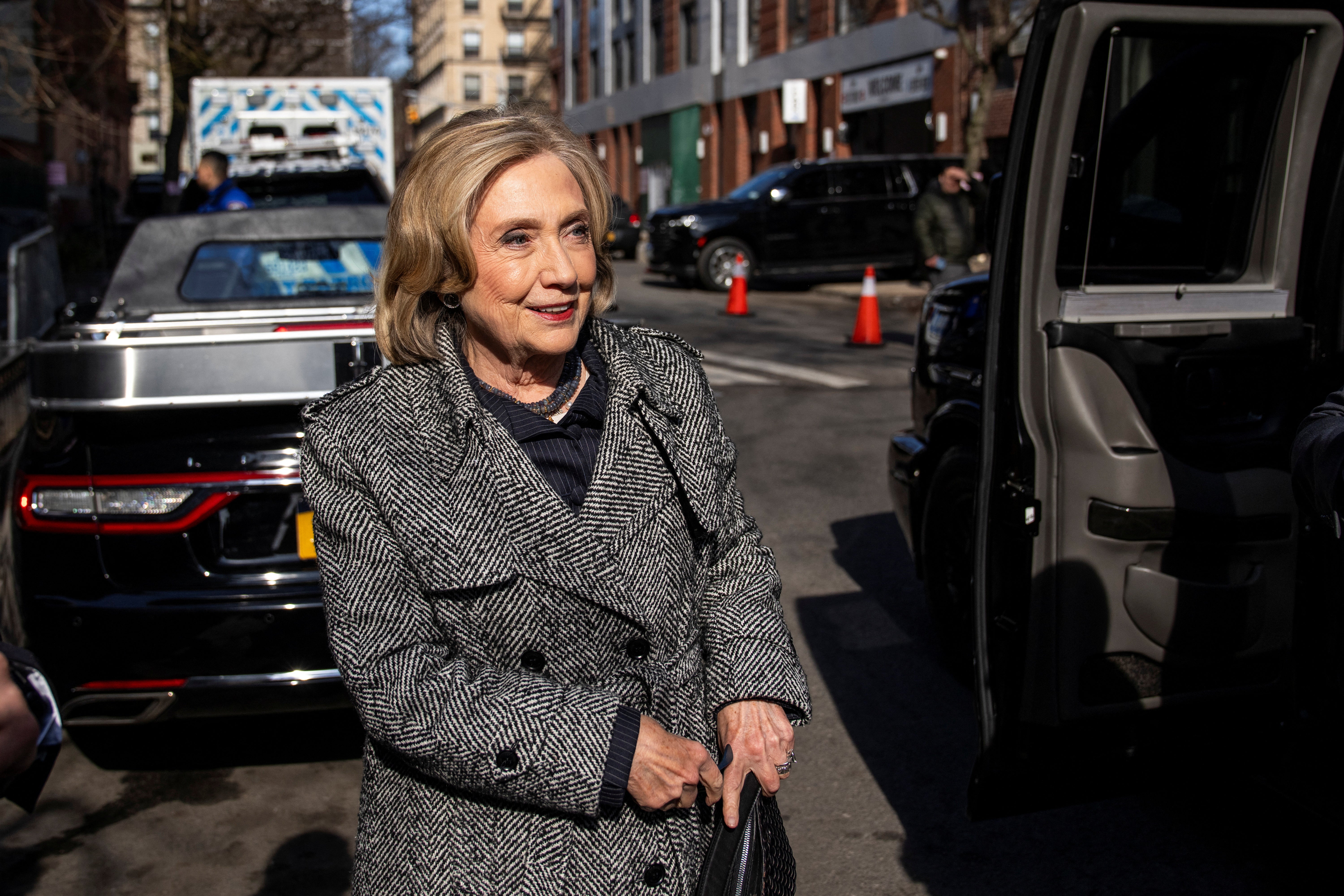 Donald Trump zavjetovao se da će kriminalno optužiti Hillary Clinton tijekom svog prvog mandata na dužnosti, a zatim nikada nije isporučen