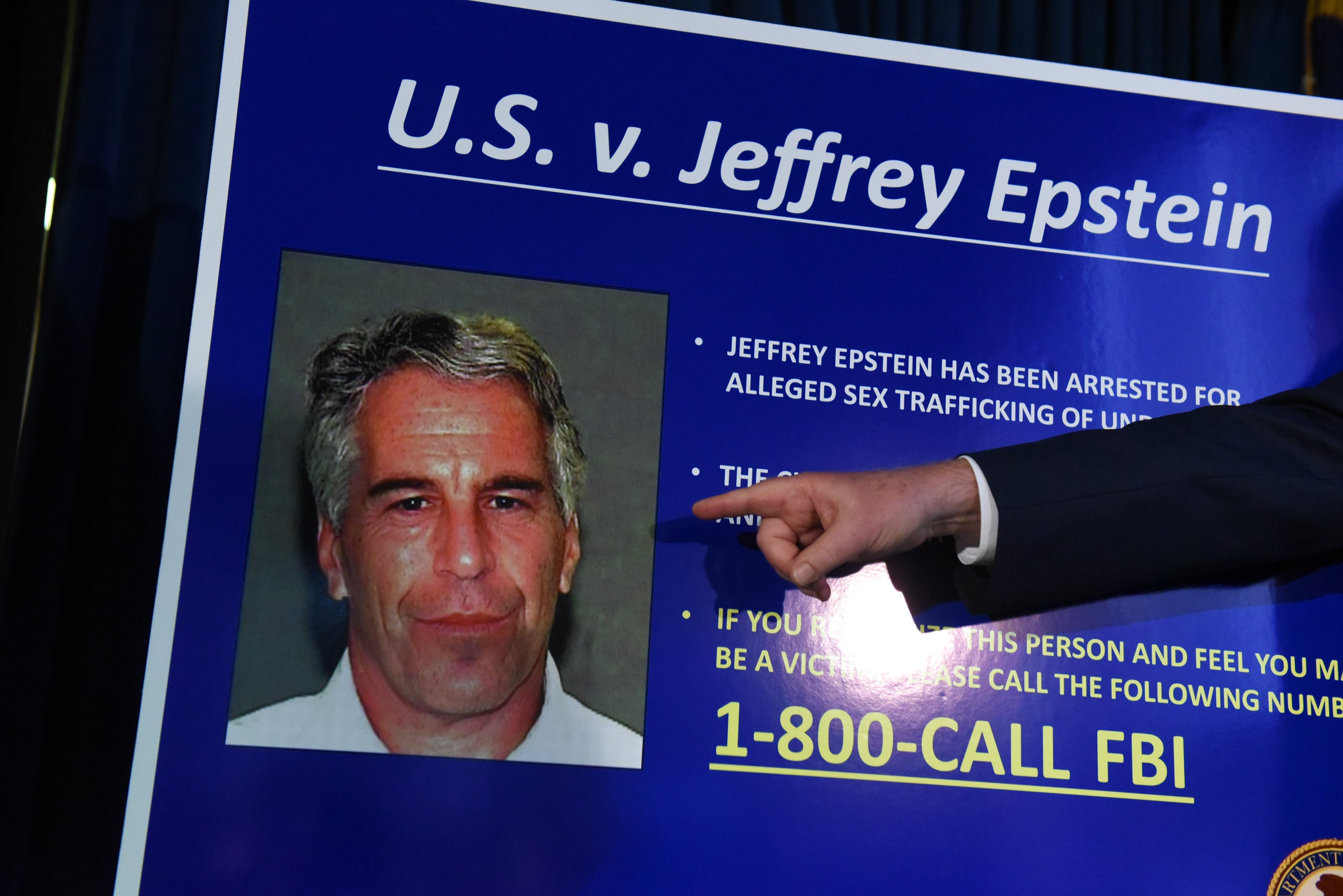 Jeffrey Epstein, bogat financijer i osuđeni seksualni prijestupnik, umro je u zatvoru 2019. godine