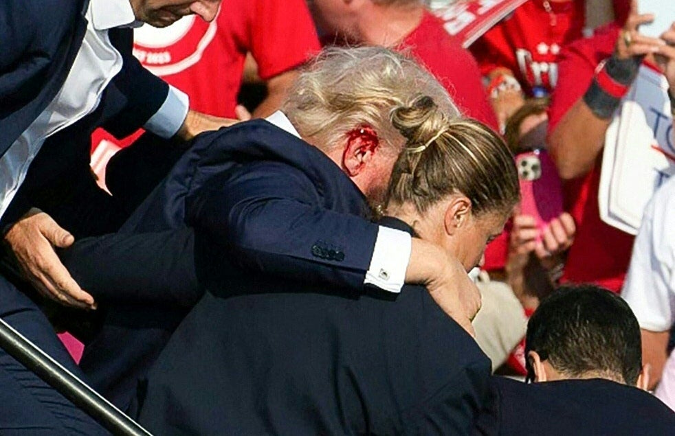 Trumpov tim za kampanju shvatio je da je dobro nakon što je počeo šale u bolnici, navodi se u izlomku