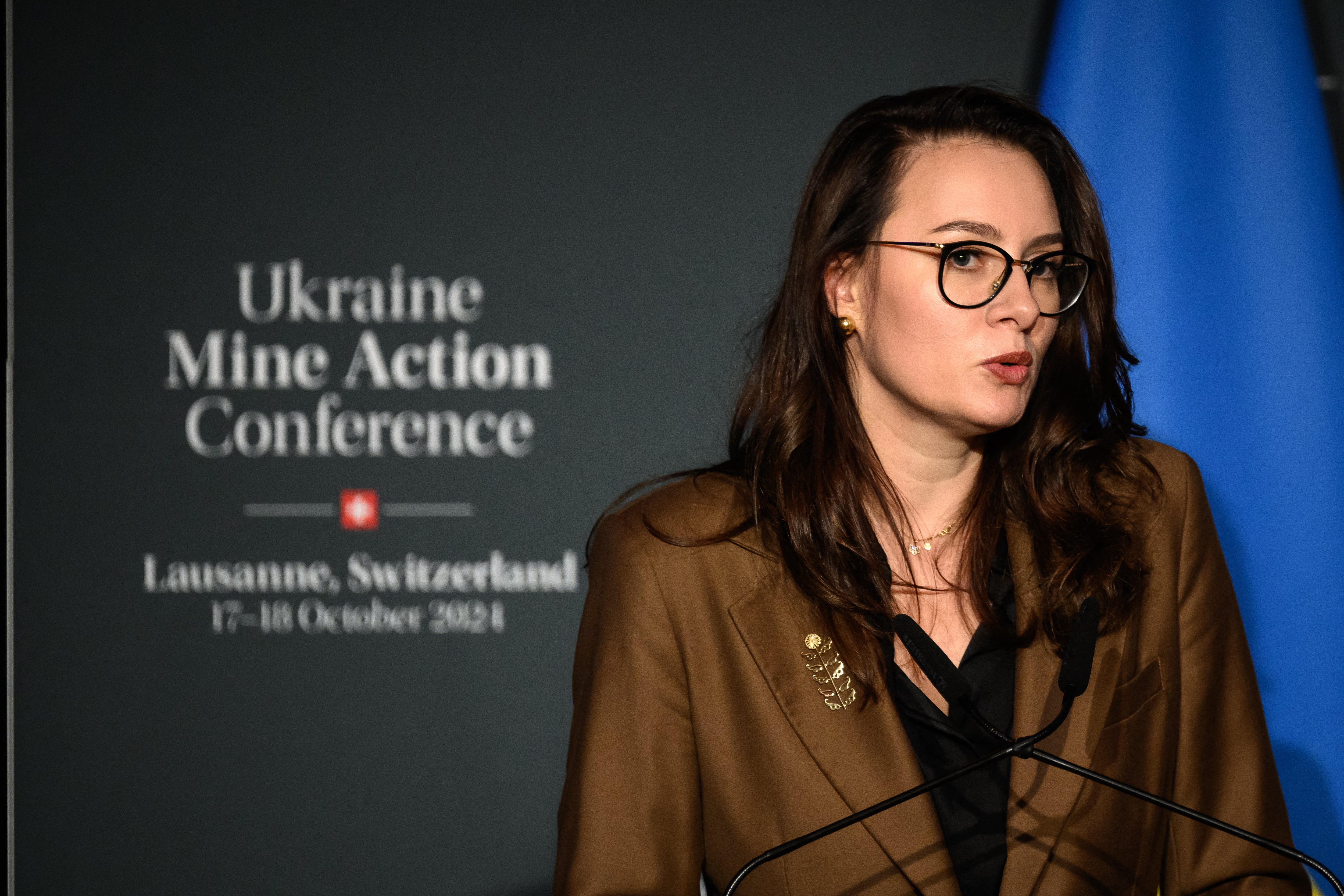 Yulia Svyrydenko govori tijekom konferencije za novinare u Lausanni