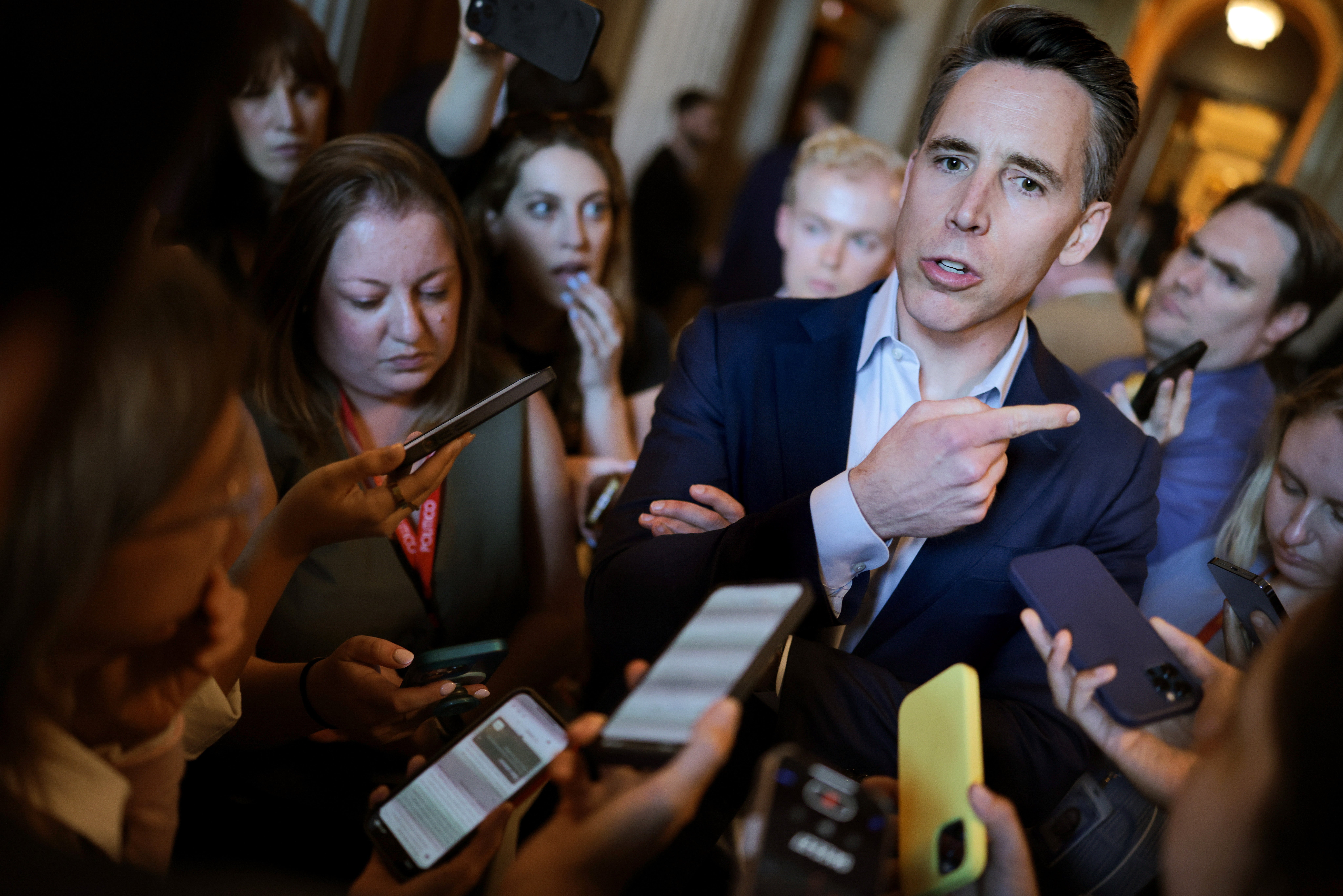 Josh Hawley kaže da svi Amerikanci ne bi trebali imati koristi od njegovog predloženog rabata