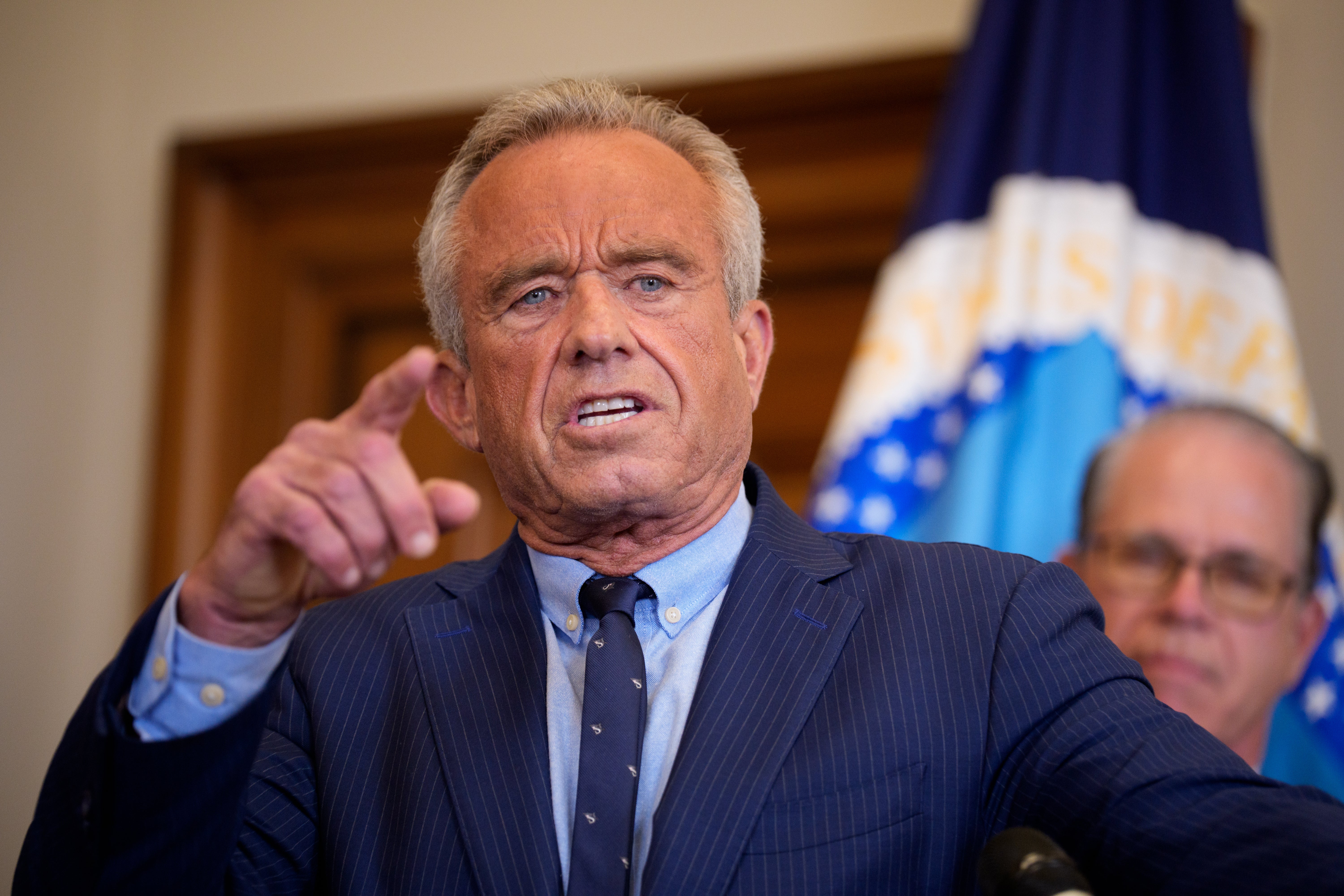Tajnik za zdravstvo i ljudske usluge Robert F. Kennedy JR izgleda ukloniti panelu koja pomaže odlučiti koje bi preventivne zdravstvene projekcije bile besplatne.