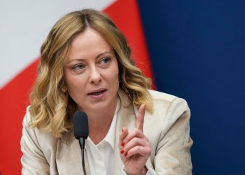 Giorgia Meloni: Izgorjela sam kuću i ostala beskućnika kao dijete, kaže talijanski pm
