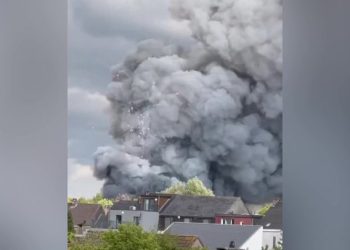 Gledajte: Ogromna vatrena glavna pozornica u Tomorrowland | Vijesti