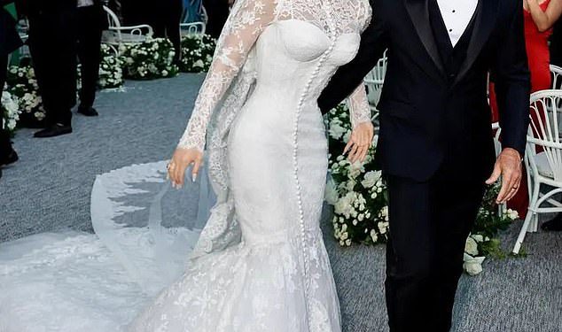 Hoće li Jeff Bezos kupiti časopis Vogue kao vjenčani poklon za novu mladenku Lauren?