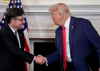 House GOP spriječi pobunu kako bi Trumpov račun potaknuo na završnu fazu u Kongresu