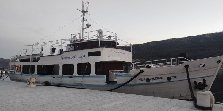 Hrvatska se danas oprašta od svog posljednjeg školskog broda!