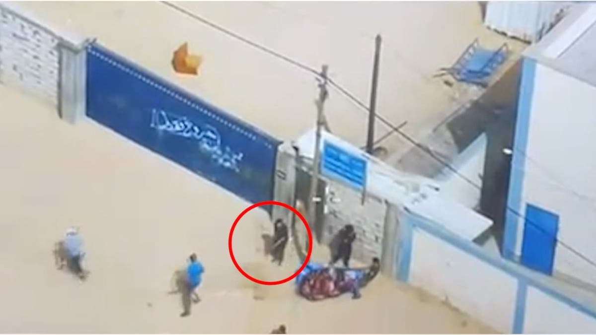 Hamasovi teroristi UNRWA Compund Rafah