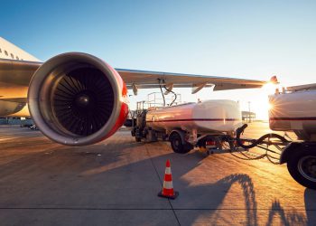 INA uspješno pilotirala proizvodnju održivog zrakoplovnog goriva