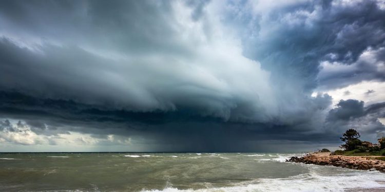 IZVANREDNO PRIOPĆENJE DHMZ-a: “Slijedi izražena promjena vremena