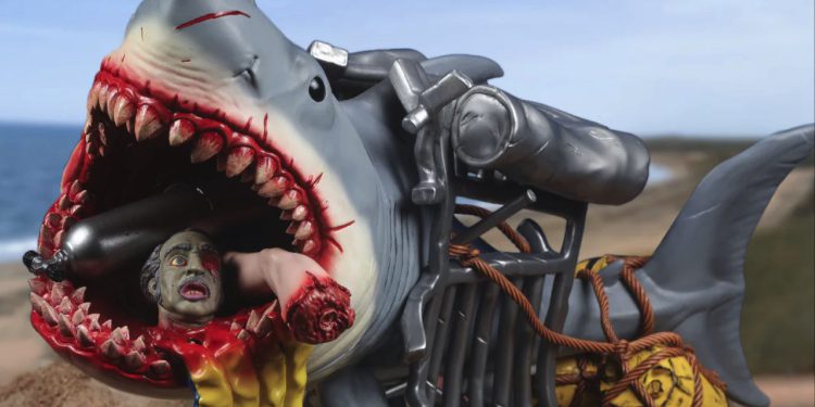 Idite iza kulisa s Mondoovim čeljusti kolekcije 50. godišnjice