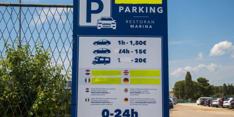 Ilegalni fažanski parking prijavljen Carini, DIRH