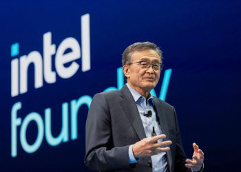Intel tone već šesti kvartal zaredom: Može li novi CEO izvući kompaniju iz krize?