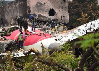 Istraga sudara Air India otkriva da prekidači goriva prekidaju trenutke prije udara